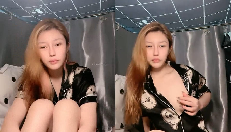 新人!大学生下海~超漂亮~宿舍大秀~超级刺激~~~~✨✨✨--宿舍里还有同学,拉上窗帘尺度全开~!1