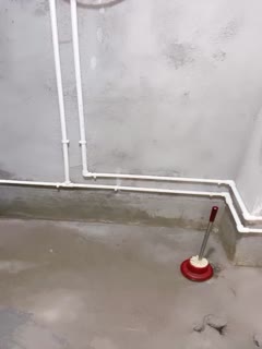 狐狸肛塞尾巴18短发清纯超嫩萌妹,给大家比个奶心,翘起屁股掰穴扭动,抱住双腿特写肥穴,振动棒猛捅呻吟娇喘很嗲