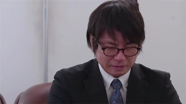 刘诗诗艰辛职场路01:人妻献身,职场淫靡诱惑